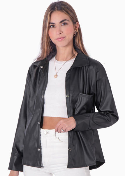 Sobrecamisa manga larga tipo cuero color negro para mujer - Flashy