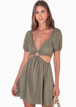 Vestido corto manga corta con aro en escote y aberturas color verde para mujer - Flashy